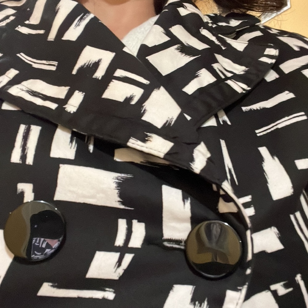 V Chic Black Lined Lightweight Jacket - image 3